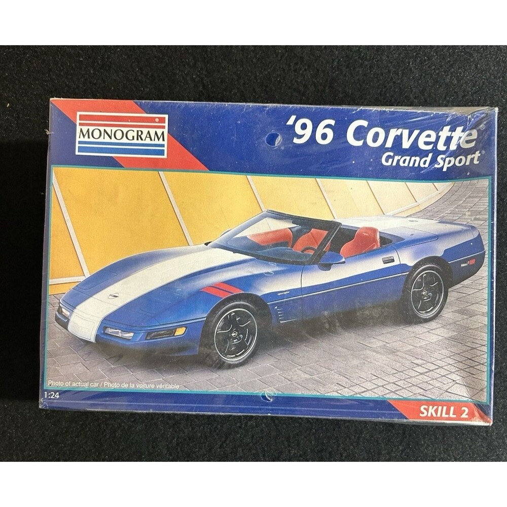 Monogram 96 Corvette Grand Sport 1:24 Scale Level 2 Sealed #2452 S1